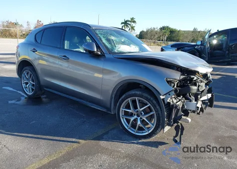 2018 Alfa Romeo Stelvio Ti Sport Awd from USA, damaged, VIN ZASFAKNN0J7B60841